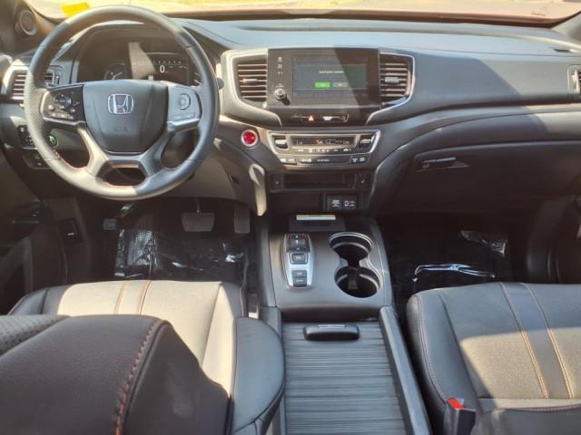 used 2023 Honda Passport car, priced at $39,000
