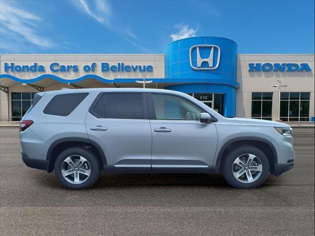 new 2025 Honda Pilot car, priced at $47,050