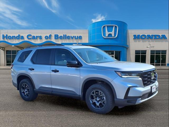 new 2025 Honda Pilot car, priced at $50,850