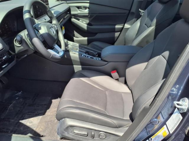 new 2025 Honda Accord Hybrid car, priced at $40,450