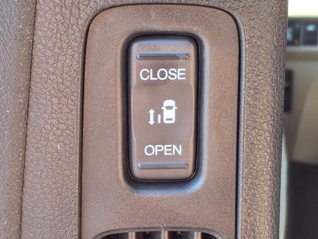 used 2023 Honda Odyssey car, priced at $37,500