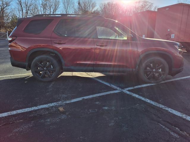 new 2025 Honda Pilot car, priced at $56,430