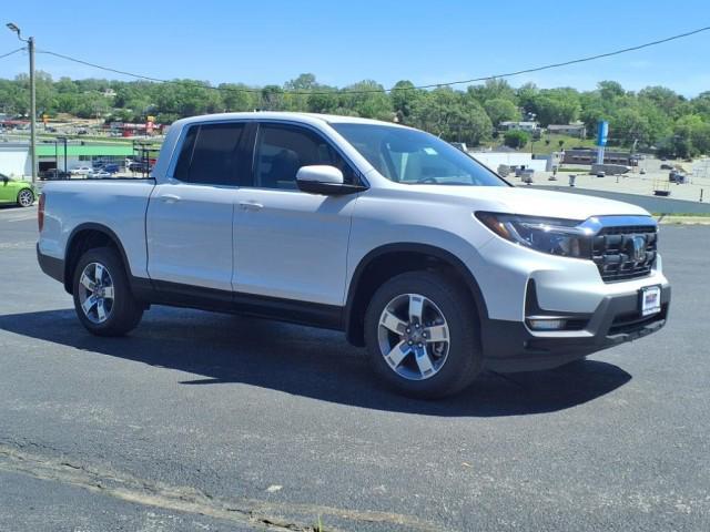 new 2025 Honda Ridgeline car, priced at $45,135