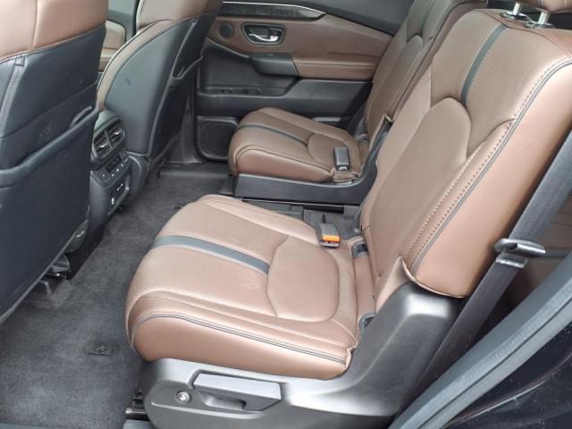 used 2025 Honda Pilot car, priced at $51,500