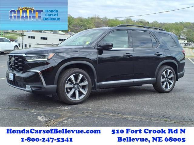 used 2025 Honda Pilot car, priced at $51,500