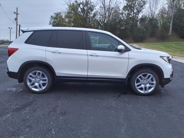 new 2025 Honda Passport car, priced at $44,250