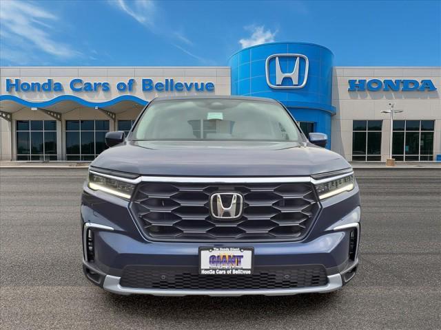 new 2025 Honda Pilot car, priced at $47,095