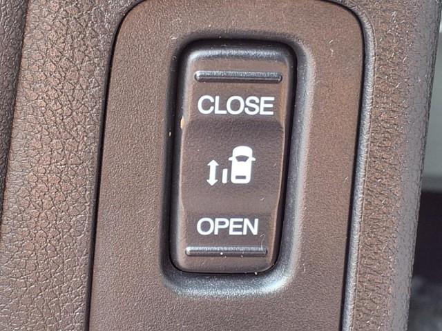 used 2023 Honda Odyssey car, priced at $41,500