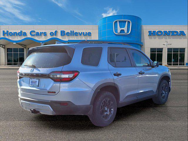 new 2025 Honda Pilot car, priced at $50,895