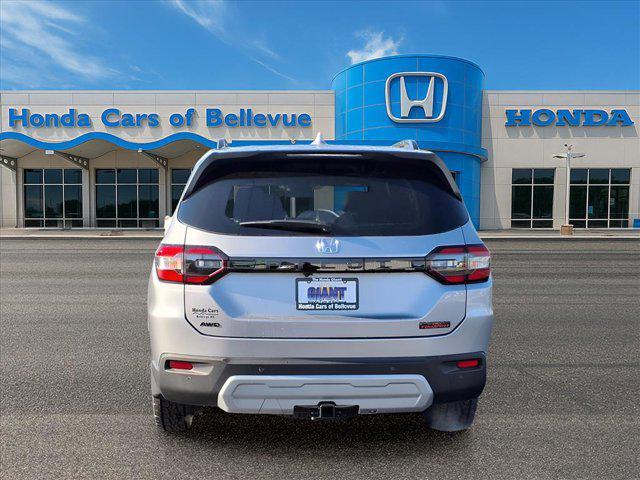 new 2025 Honda Pilot car, priced at $50,895