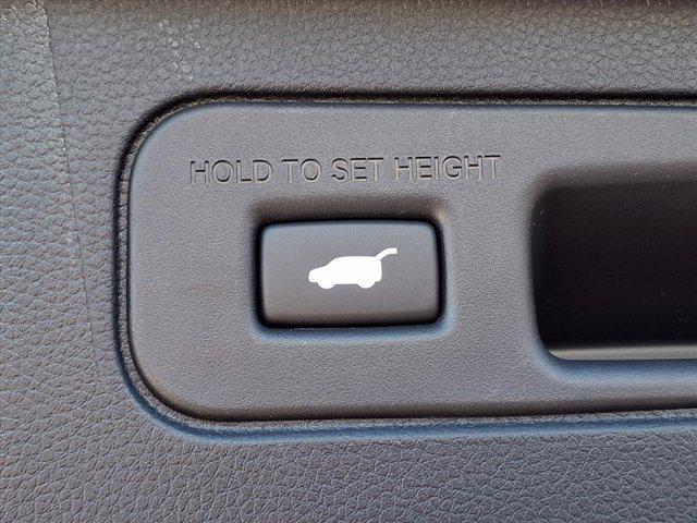new 2025 Honda Pilot car, priced at $50,895