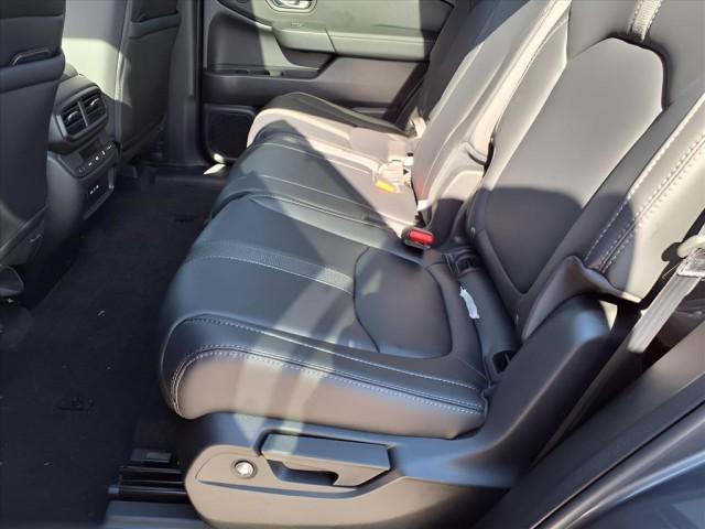 new 2025 Honda Pilot car, priced at $51,780