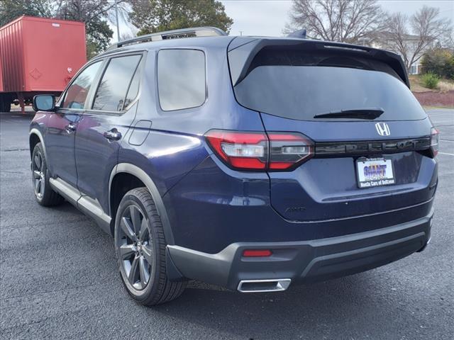 new 2025 Honda Pilot car, priced at $43,695