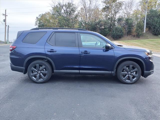 new 2025 Honda Pilot car, priced at $43,695