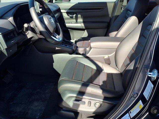 new 2026 Honda CR-V Hybrid car, priced at $41,675