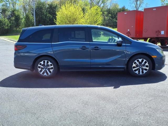 new 2025 Honda Odyssey car, priced at $43,670