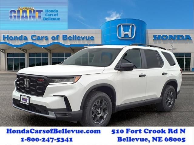 new 2025 Honda Pilot car, priced at $51,350