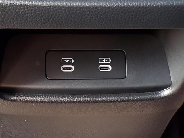 new 2026 Honda CR-V Hybrid car, priced at $40,250
