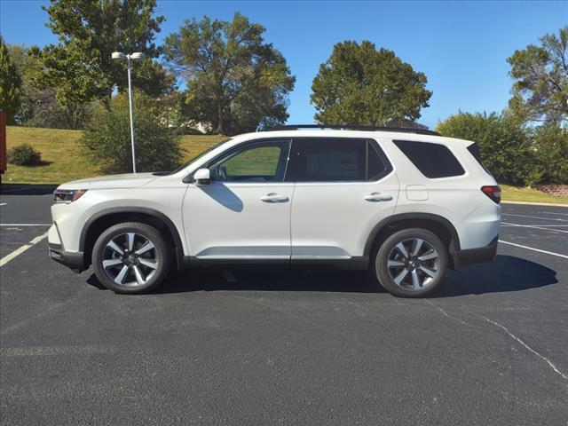 new 2025 Honda Pilot car, priced at $51,450