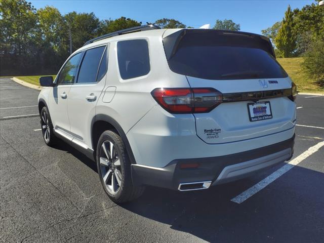 new 2025 Honda Pilot car, priced at $51,450