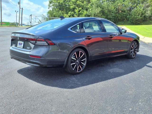 new 2025 Honda Accord Hybrid car, priced at $40,450