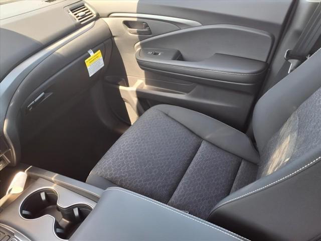 new 2025 Honda Ridgeline car, priced at $44,400