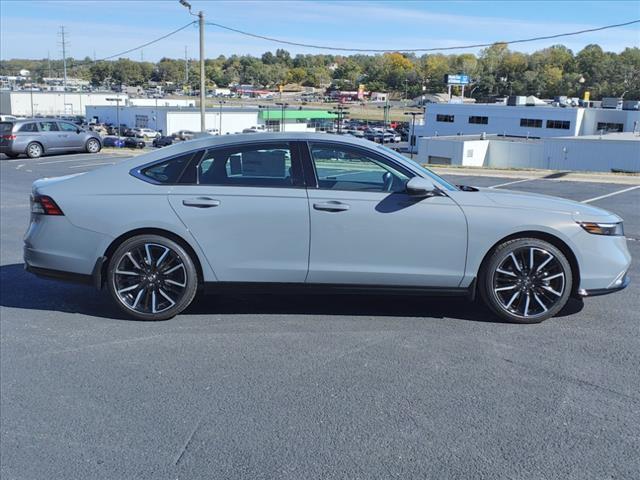 new 2025 Honda Accord Hybrid car, priced at $40,850