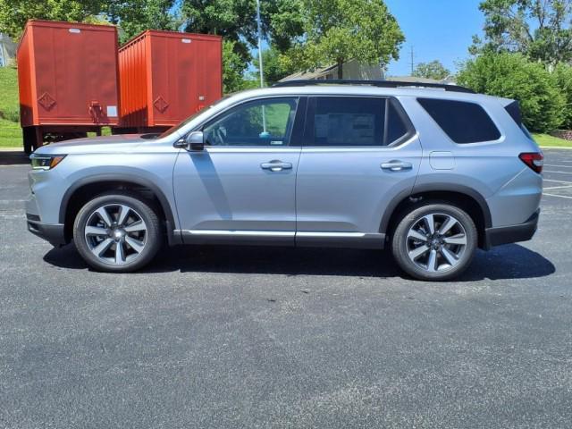 new 2025 Honda Pilot car, priced at $51,050