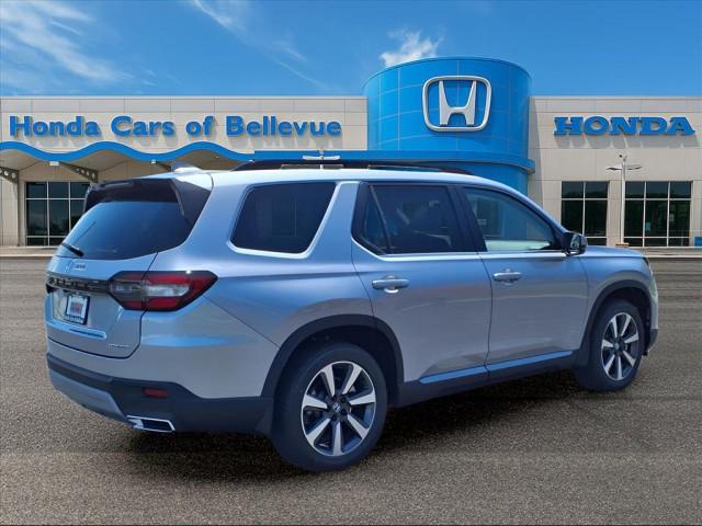 new 2025 Honda Pilot car, priced at $51,050
