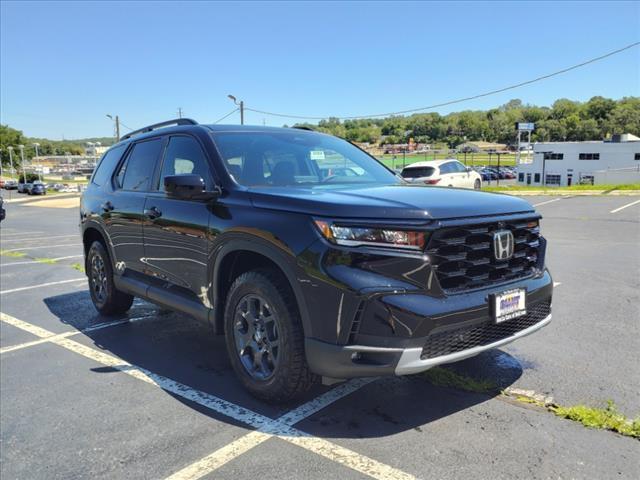 new 2025 Honda Pilot car, priced at $50,495