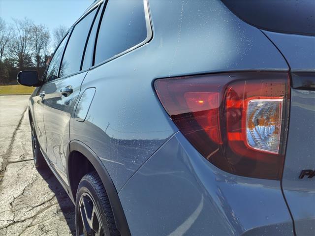 new 2024 Honda Passport car, priced at $49,820