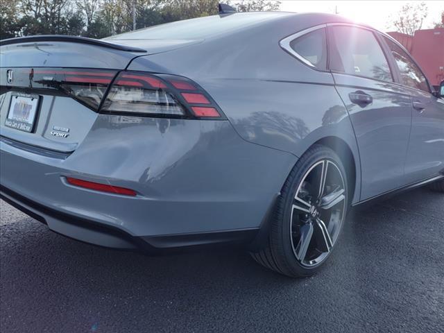 new 2025 Honda Accord Hybrid car, priced at $35,205