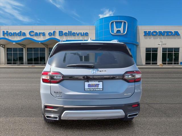 new 2025 Honda Pilot car, priced at $54,985