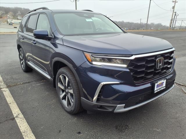 new 2025 Honda Pilot car, priced at $51,725