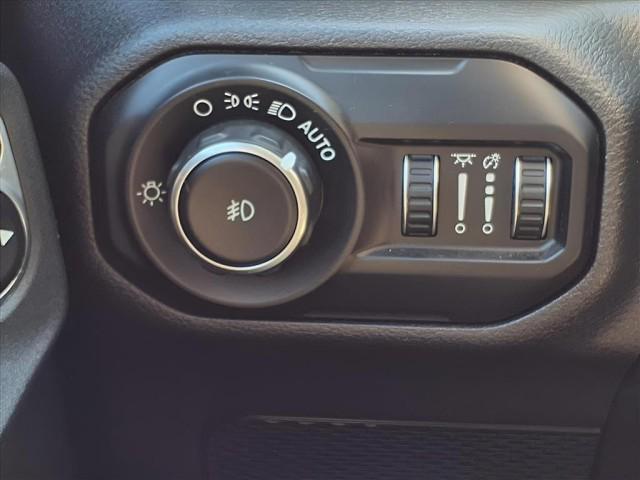 used 2021 Jeep Wrangler Unlimited car, priced at $32,000