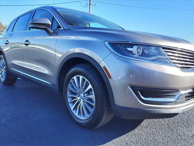 used 2018 Lincoln MKX car, priced at $17,000