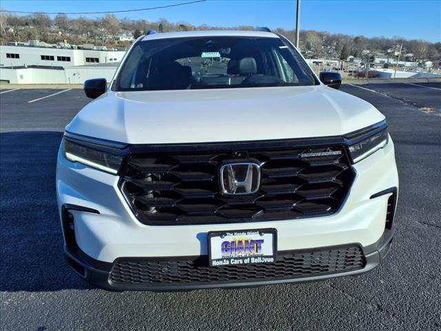 new 2025 Honda Pilot car, priced at $56,430