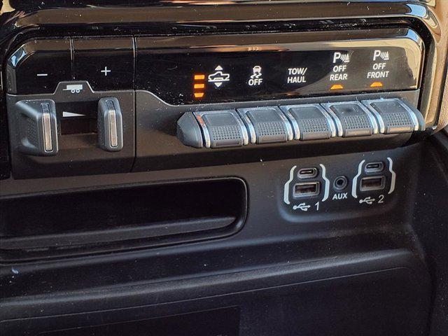 used 2021 Ram 1500 car, priced at $32,000