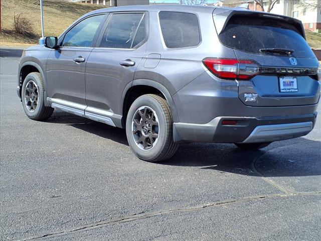 new 2025 Honda Pilot car, priced at $49,250