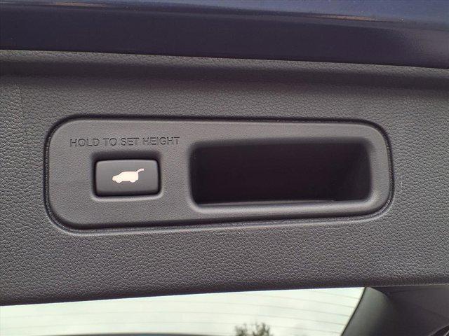 new 2025 Honda Pilot car, priced at $47,095