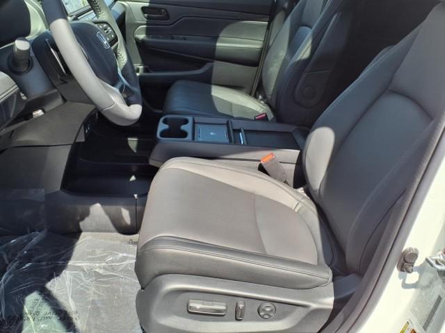 new 2025 Honda Odyssey car, priced at $44,125