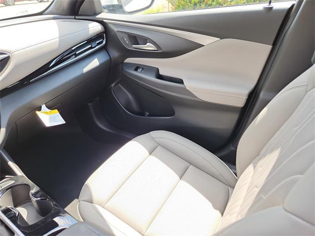 new 2025 Buick Envista car, priced at $29,300