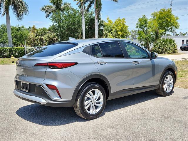 new 2025 Buick Envista car, priced at $25,461