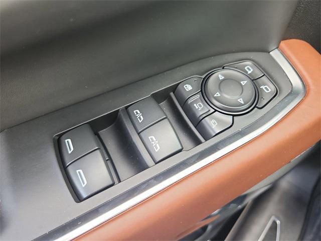 new 2025 GMC Sierra 2500 car, priced at $95,535