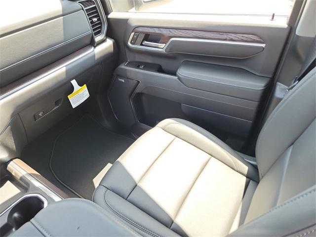 new 2025 GMC Sierra 2500 car, priced at $78,405