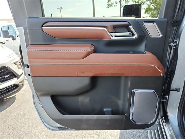 new 2025 GMC Sierra 3500 car, priced at $104,319