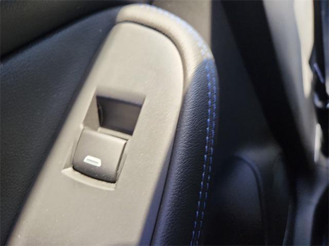 new 2025 Buick Encore GX car, priced at $31,601