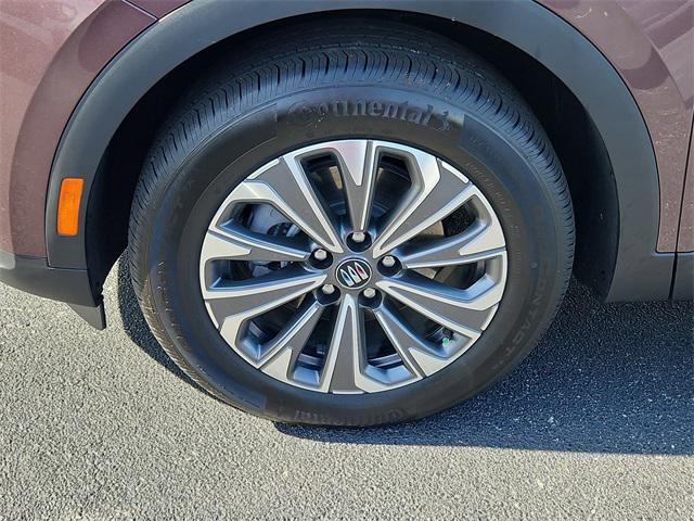 new 2025 Buick Envision car, priced at $38,015