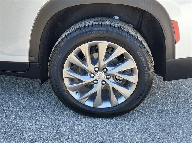 new 2025 Buick Enclave car, priced at $46,128