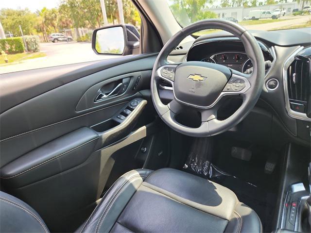 used 2021 Chevrolet Traverse car, priced at $28,000
